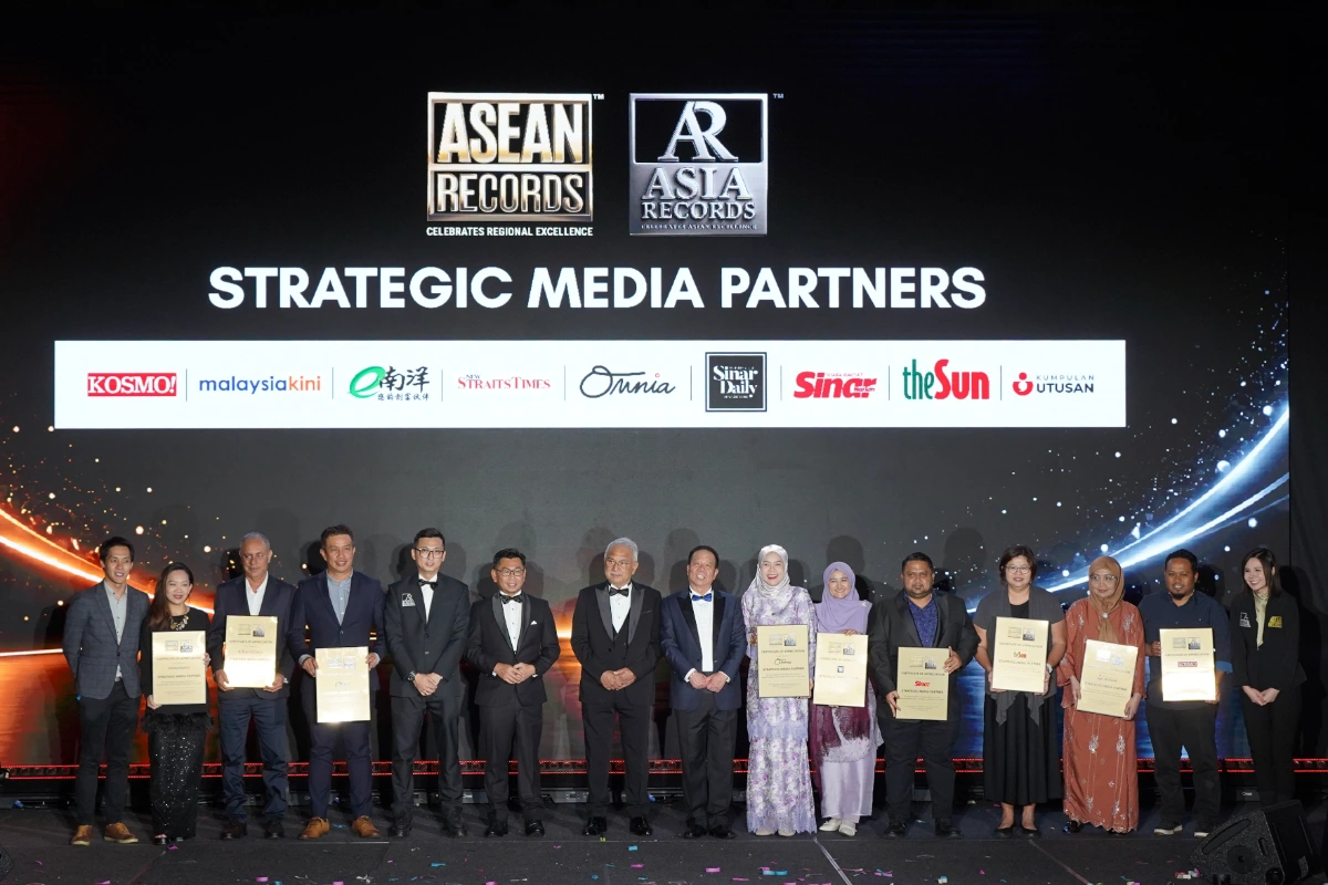 ASEAN Records, ASIA Records celebrate 205 records at Kuala Lumpur gala ASEAN Records, ASIA Records celebrate 205 records at Kuala Lumpur gala