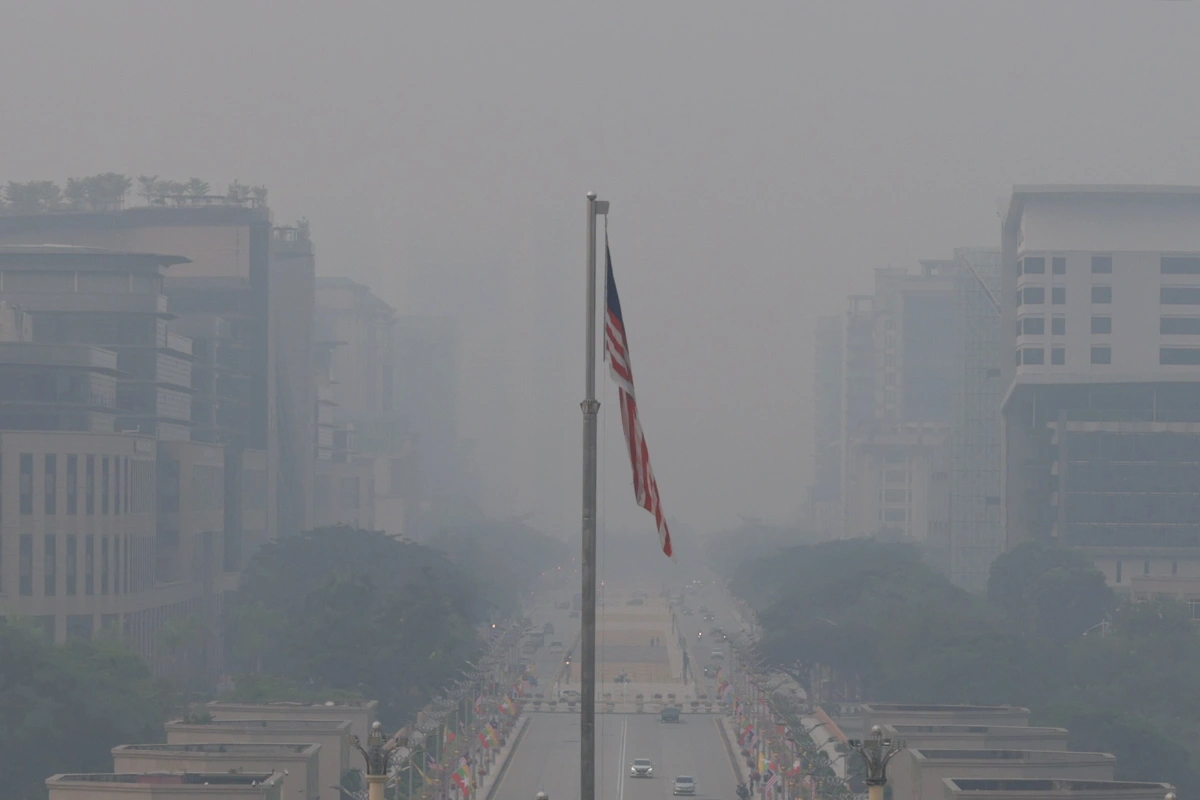 El Nino threat raises fears of hotter, drier conditions and worsening haze