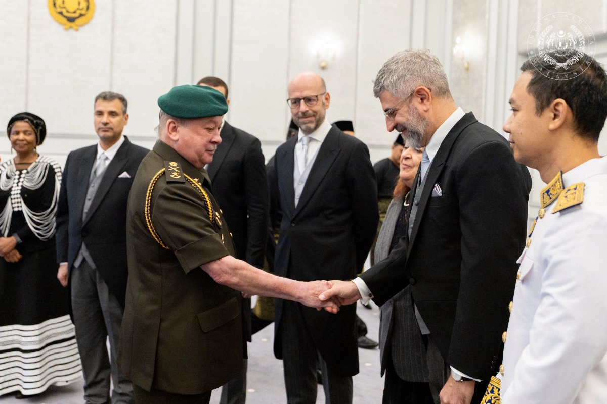 King receives credentials of 18 foreign envoys to Malaysia King receives credentials of 18 foreign envoys to Malaysia