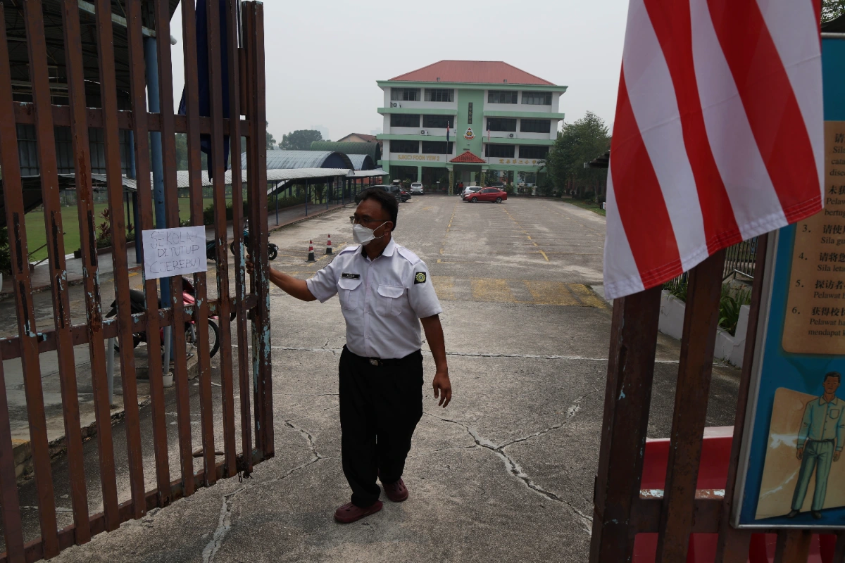 Jerebu: Keputusan tutup sekolah ambil kira risiko kesihatan, kesan pembelajaran – Fadhlina